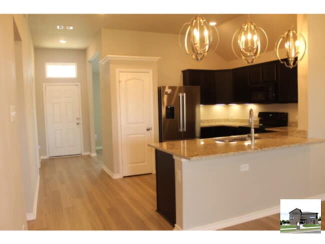 Photo - 6403 Hercules Ave