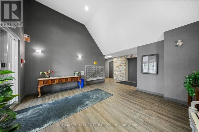 Photo - 126 Bell Farm Rd Unité B04