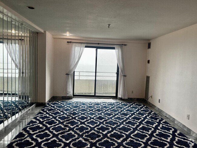 Building Photo - 382 Ocean Ave Unit 1109 Rental