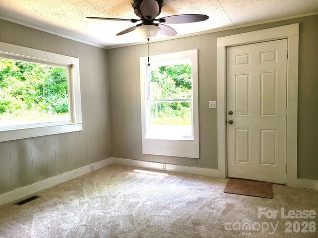 Photo - 1502 Duncan Dr