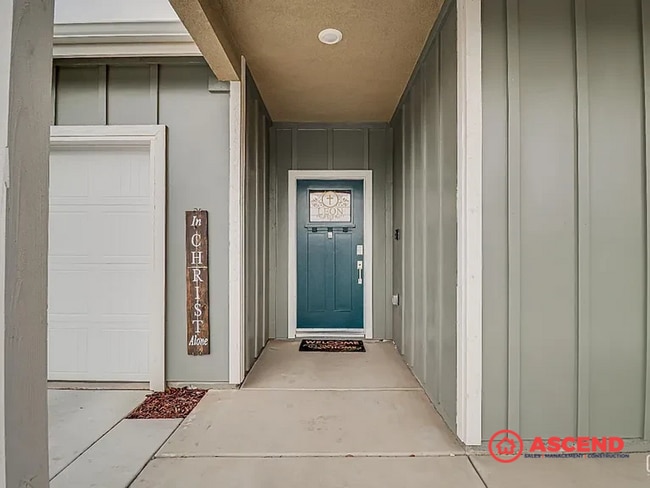 Photo - Phenomenal Home In Gossamer Grove!