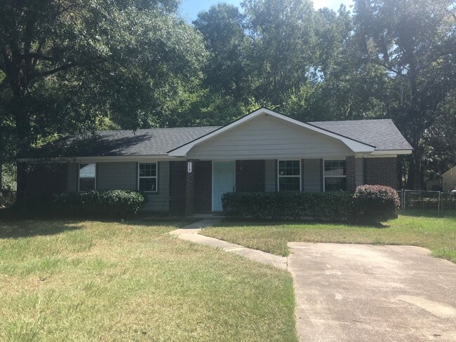 Building Photo - 719 Thornwood Way Rental