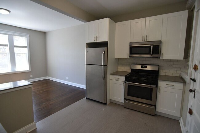 Photo - 700 W Grace St Unit 3802-2