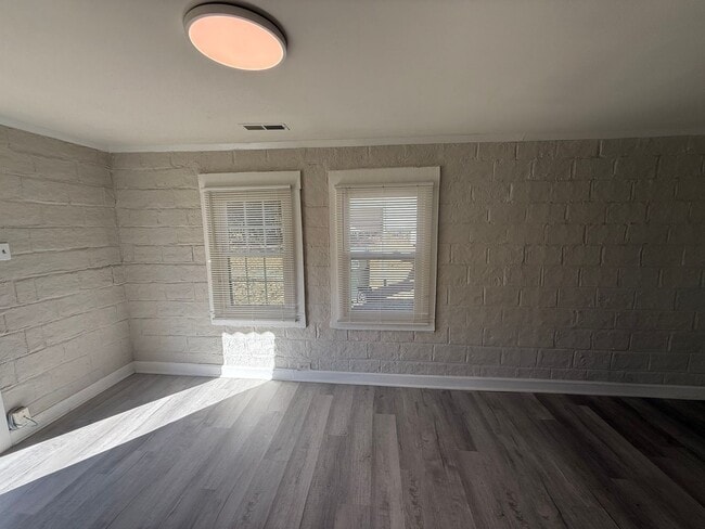 Photo - One bedroom, 1 bath house in Mebane