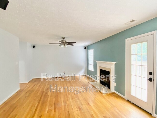 Photo - 5800 Montpelier Dr