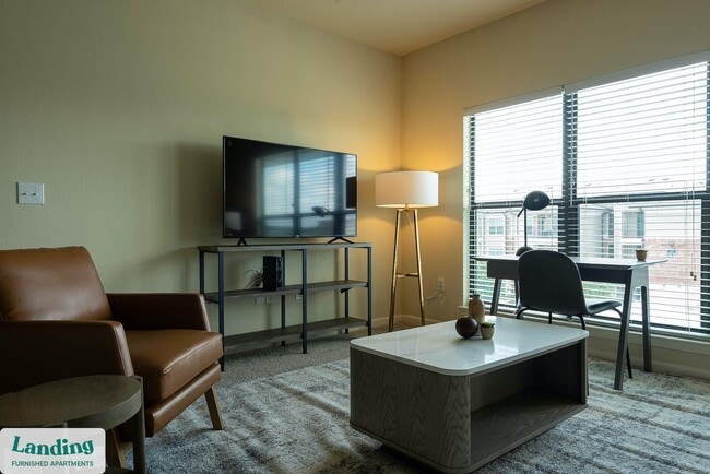 Photo - 715 W Slaughter Ln Unidad 01-0831.1405233