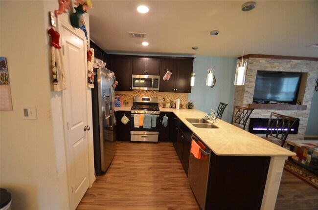 Photo - 13706 Mussel Rn