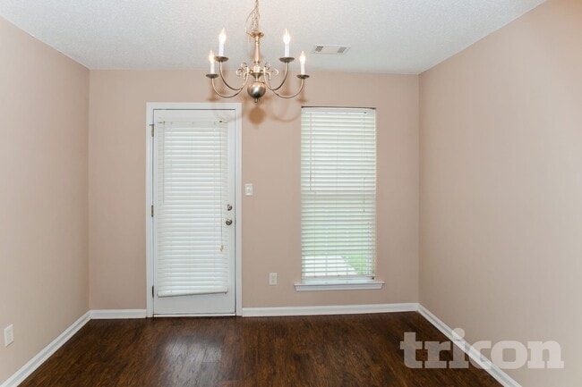 Photo - 4902 Ozment Ridge Ct