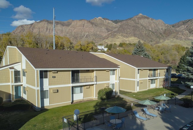 Photo - Canyon Crest Apartments