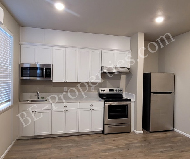 Photo - 1532 29th St NW