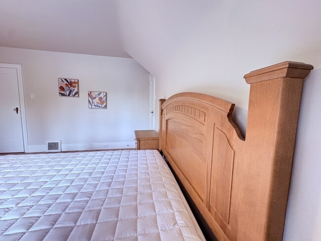 7430 Angus Dr Unit Room B