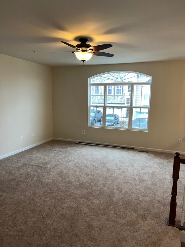 Photo - 5 Lookout Dr