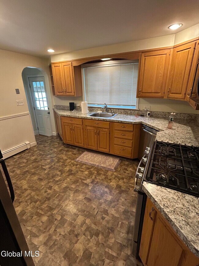 Photo - 17 Pinewood Rd