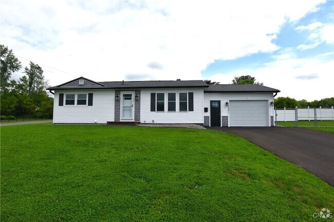 Building Photo - 1401 Woodbury Dr Rental