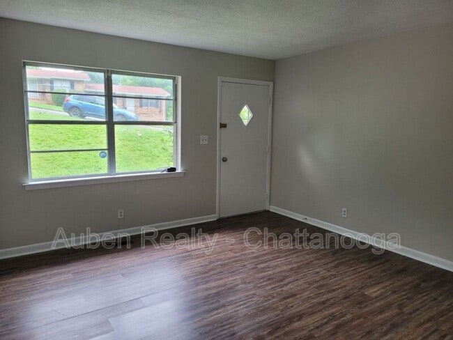 Photo - 3602 Missionaire Ave
