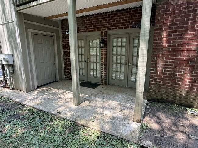 Photo - 3263 Carlyle Dr NW