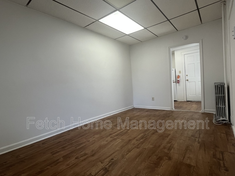 Photo - 521 Lehman St