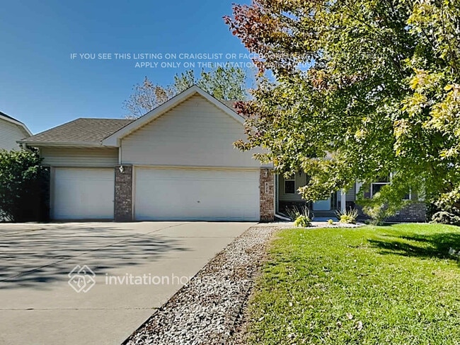 Photo - 828 Bridle Creek Dr House