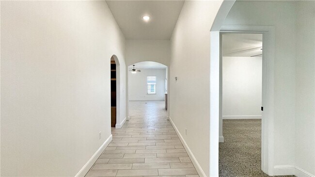 Photo - 301 Post Oak Ave
