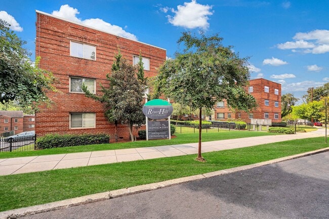 River Hill Apartments