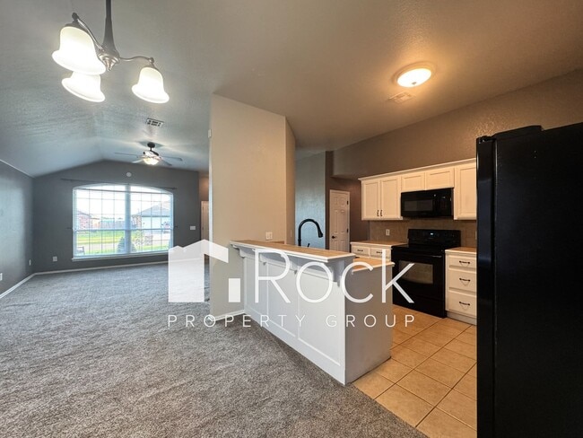 Photo - 4 Bedroom Home in Moore with All Appliance...