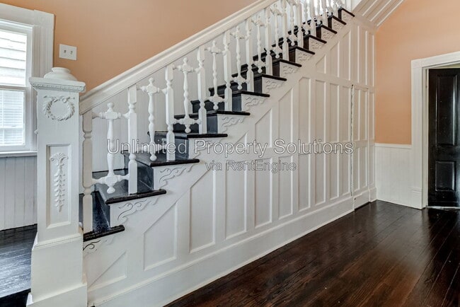 108 N 8th St Unit B