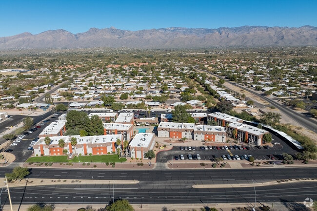 Aerial - Toscana Cove Apartments