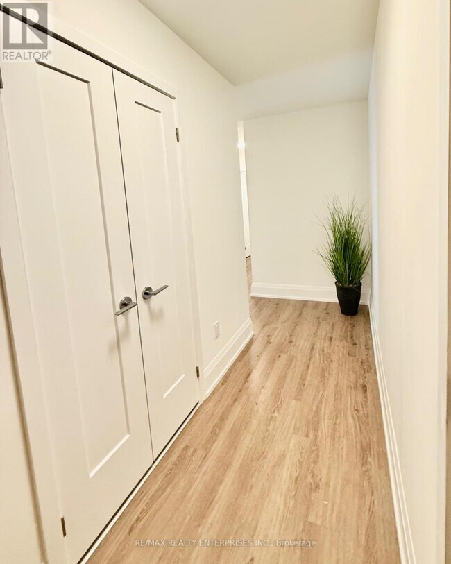 Photo - 89 Church St Unit 305