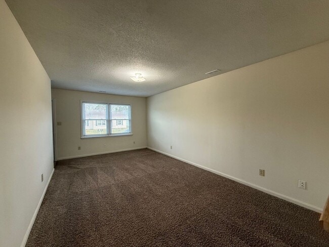 Photo - Nice 2 bedroom 2 bath duplex