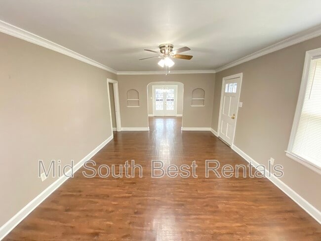 Photo - 3252 Park Ave