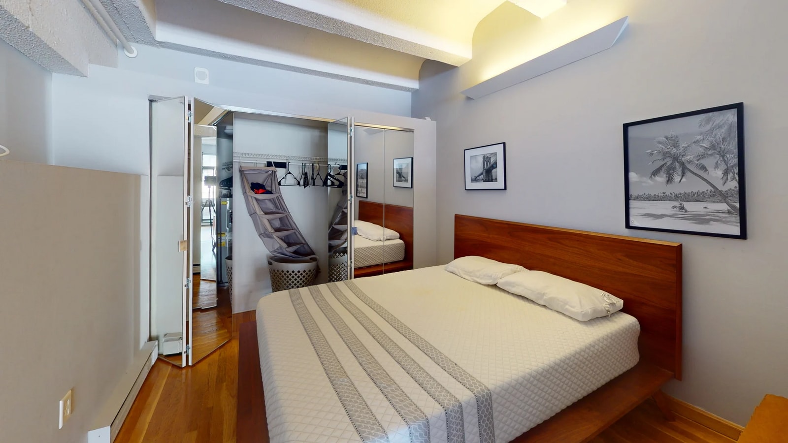 Photo - 12 Stoneholm St