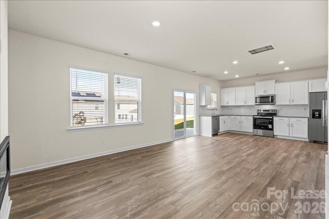 Photo - 1339 37th Ave Lane NE