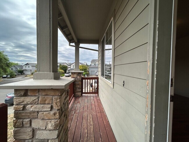 Photo - Spacious 4 Bed, 2.5 Bath Home!