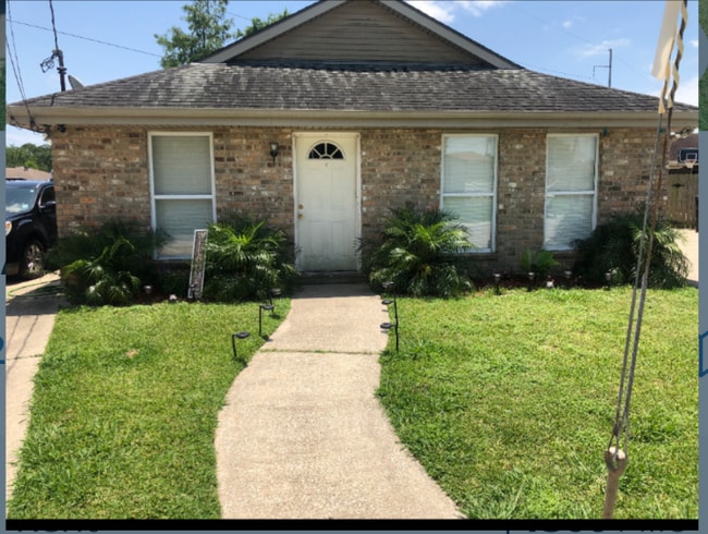 Building Photo - 3221 Jupiter Dr