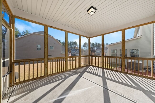 Photo - Amazing location in Durham-Pool, Tennis Courts, Gym!