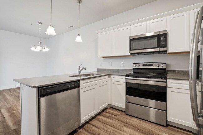 Photo - 3765 W 1500 N