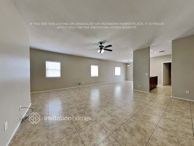 Photo - 2310 N 92nd Dr