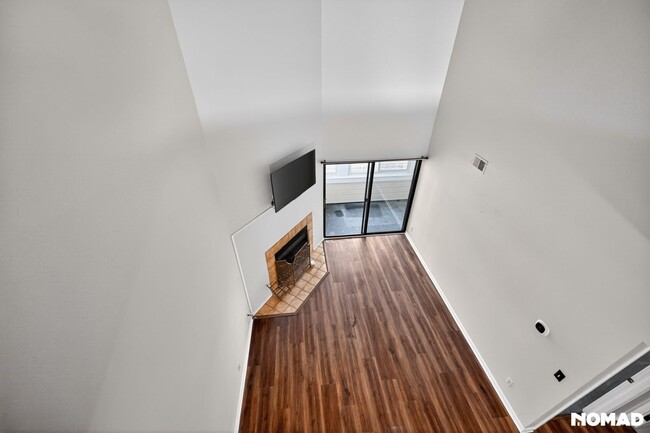 Photo - 11123 E Alameda Ave