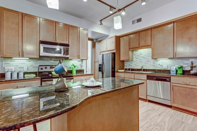 Photo - Loft-Style 1-Bed | Now Leasing in Houston! Unidad GRUK