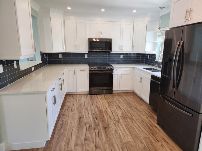 Photo - 2347 Eastwood Dr