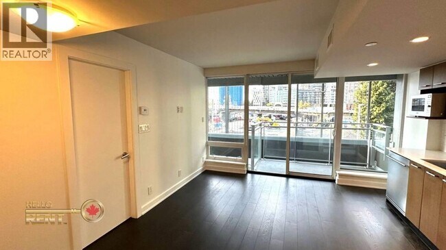 511 Seymour St Unit 511