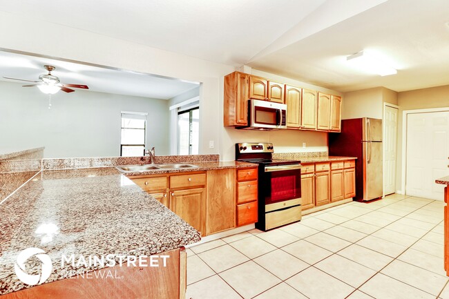 Photo - 3053 Stanton Ave