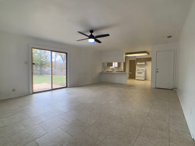 Photo - 3111 Gilmer Rd