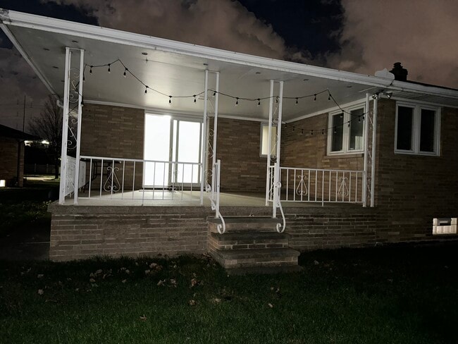 Photo - 9574 Idlewood Dr