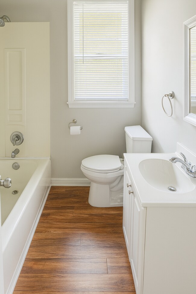 Photo - 2251 Melton Ave