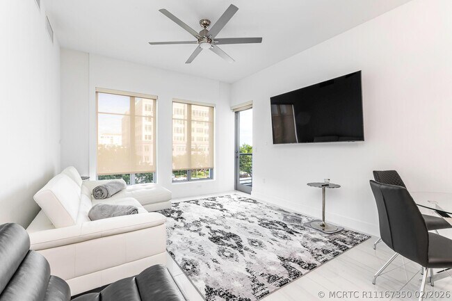 Photo - 155 E Boca Raton Rd Unit 415