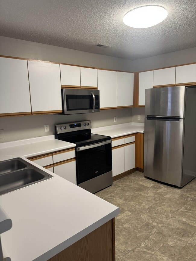 Photo - 1304 Wyngate Dr