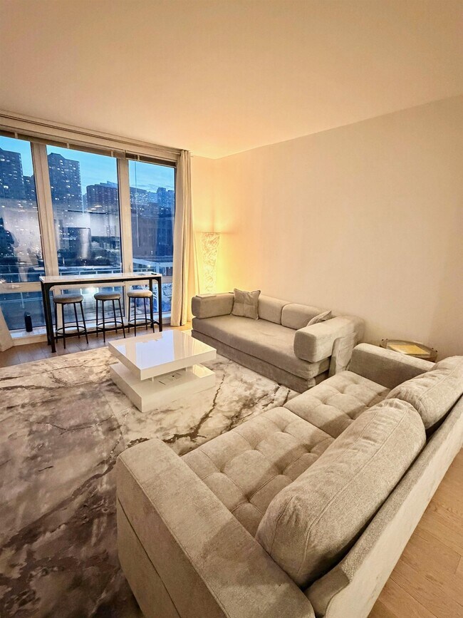 Photo - 25 Park Ln S Unidad 0701