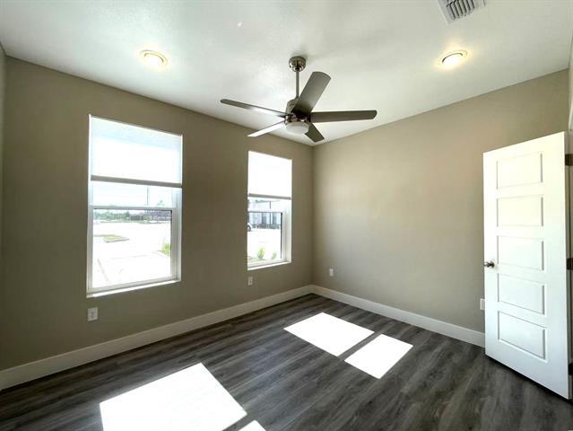 Photo - 481 Richlands way
