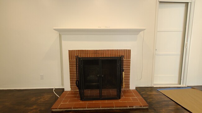 Photo - 11302 Delano St